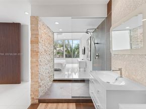 2100 Park Ave 201, Miami Beach FL 33139