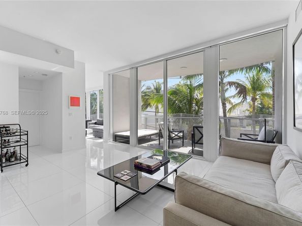 2100 Park Ave 201, Miami Beach FL 33139