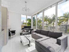 2100 Park Ave 201, Miami Beach FL 33139