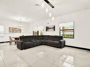 8935 NW 161st Ter, Miami Lakes FL 33018
