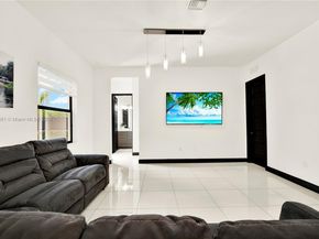 8935 NW 161st Ter, Miami Lakes FL 33018