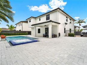 8935 NW 161st Ter, Miami Lakes FL 33018