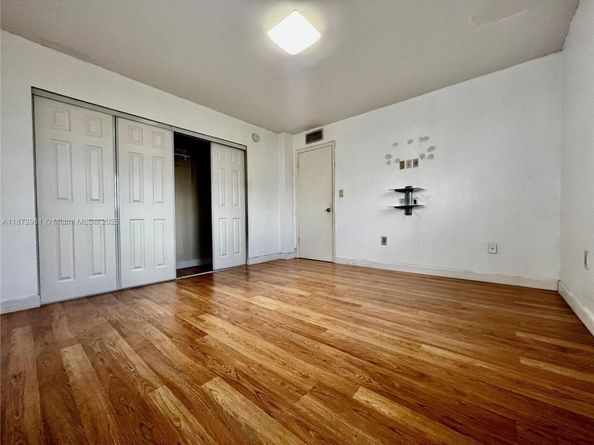 424 SW 7th St 402, Miami FL 33130