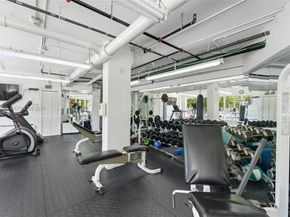 1881 Washington Ave 4A, Miami Beach FL 33139