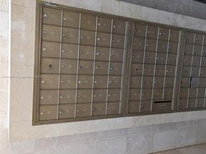 1881 Washington Ave 4A, Miami Beach FL 33139