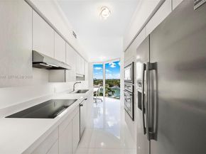 4779 Collins Ave 907, Miami Beach FL 33140