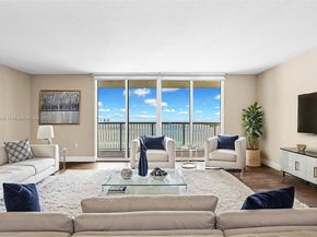 1200 Brickell Bay Dr 3501, Miami FL 33131