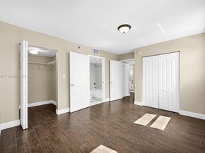 1200 Brickell Bay Dr 3501, Miami FL 33131