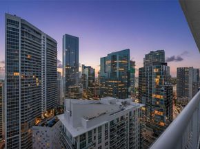 1200 Brickell Bay Dr 3501, Miami FL 33131