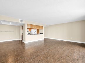 1200 Brickell Bay Dr 3501, Miami FL 33131