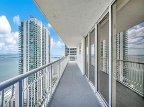 1200 Brickell Bay Dr 3501, Miami FL 33131