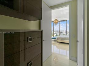 9705 Collins Ave 1905N, Bal Harbour FL 33154