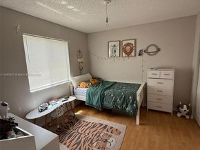1316 Majesty Ter, Weston FL 33327