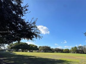 1316 Majesty Ter, Weston FL 33327