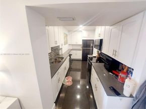 4400 Hillcrest Dr 1005A, Hollywood FL 33021