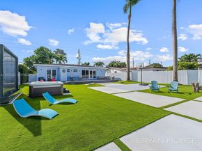 3341 NW 20th St, Miami FL 33142