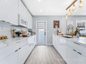 3341 NW 20th St, Miami FL 33142