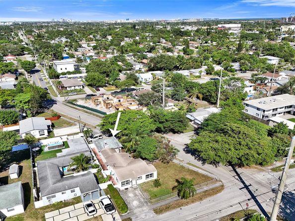 1310 N 24th Ave, Hollywood FL 33020