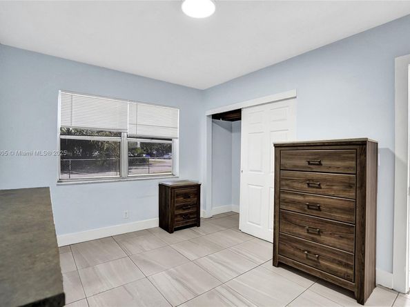 1310 N 24th Ave, Hollywood FL 33020