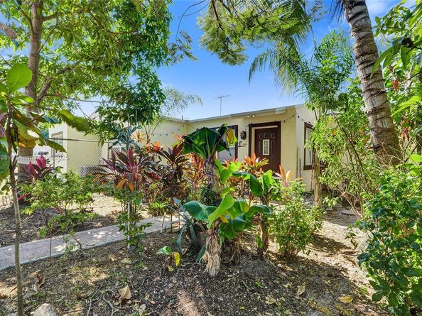 1310 N 24th Ave, Hollywood FL 33020
