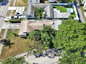 1310 N 24th Ave, Hollywood FL 33020