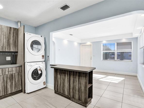 1310 N 24th Ave, Hollywood FL 33020