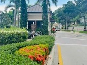 5366 214th Ct S, Boca Raton FL 33486