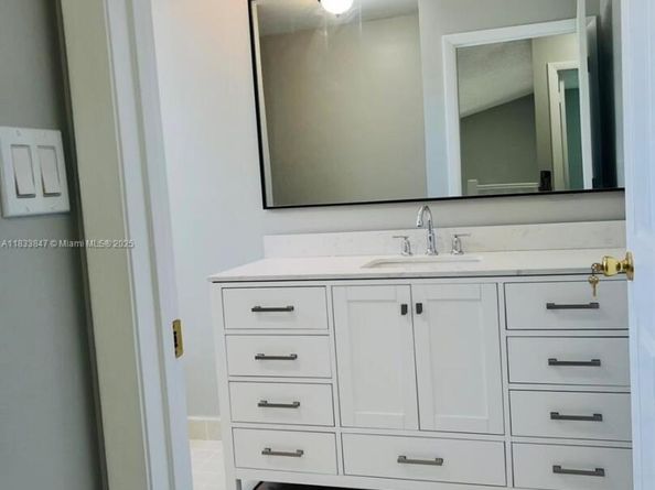 5366 214th Ct S, Boca Raton FL 33486
