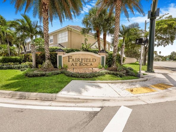 5366 214th Ct S, Boca Raton FL 33486
