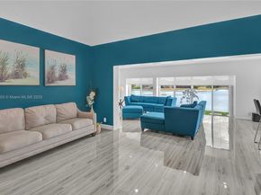 5602 White Cedar Ln, Tamarac FL 33319