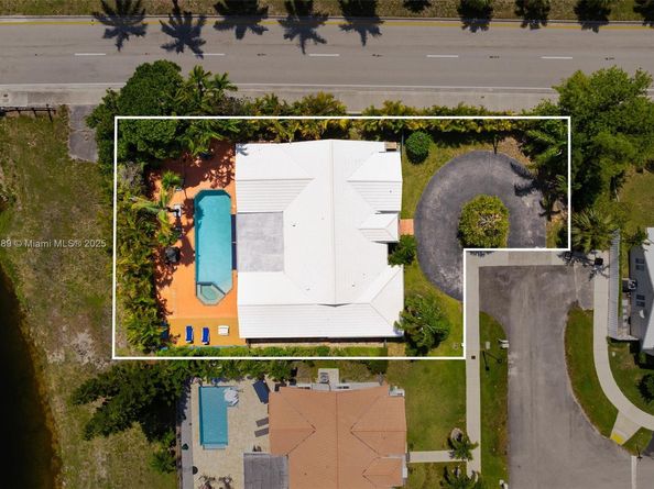 8610 SW 83rd St, Miami FL 33143