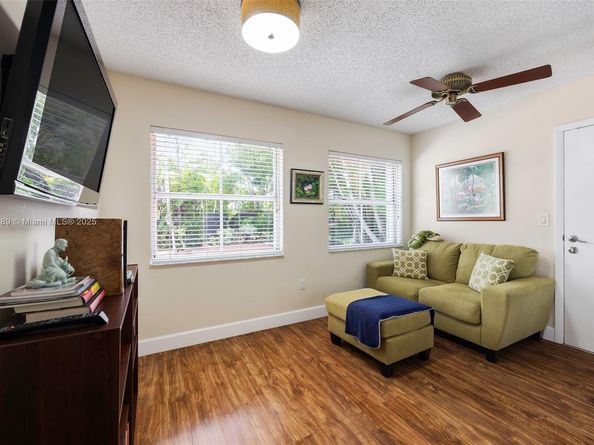 8610 SW 83rd St, Miami FL 33143