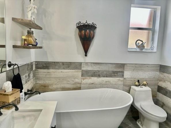 13680 SW 50th Ct, Miramar FL 33027