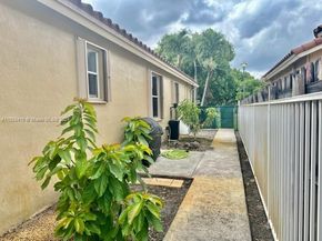 13680 SW 50th Ct, Miramar FL 33027