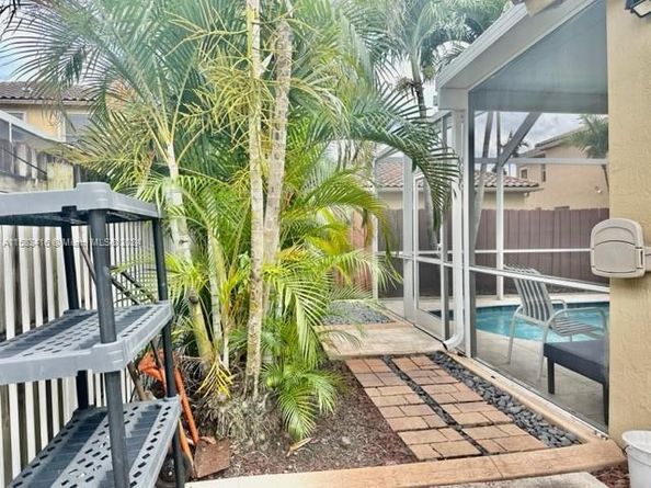13680 SW 50th Ct, Miramar FL 33027