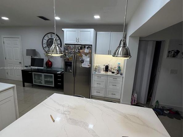 1031 NE 142nd St, North Miami FL 33161