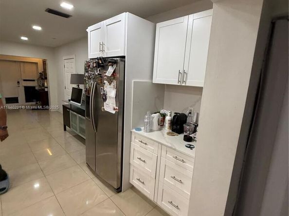 1031 NE 142nd St, North Miami FL 33161