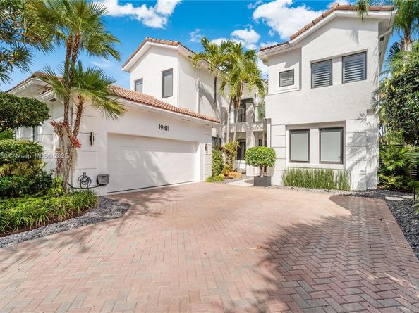 19411 NE 17th Ave, Miami FL 33179