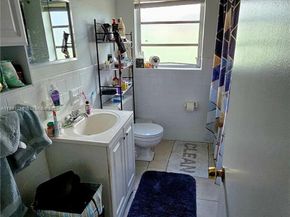 6141 SW 41st Ct, Davie FL 33314