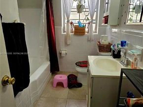 6141 SW 41st Ct, Davie FL 33314