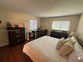 1600 SW 127th Way 101C, Pembroke Pines FL 33027