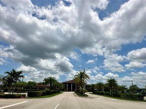 1600 SW 127th Way 101C, Pembroke Pines FL 33027