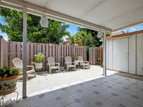 6570 W 2nd Ct 19C, Hialeah FL 33012