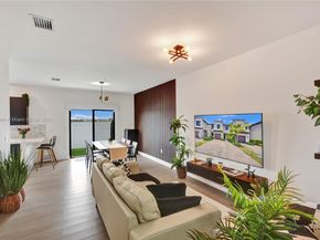 20540 NE 5th Pl, Miami FL 33179