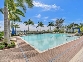 20540 NE 5th Pl, Miami FL 33179