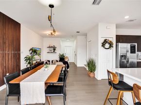 20540 NE 5th Pl, Miami FL 33179