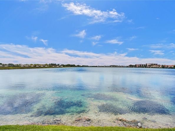20540 NE 5th Pl, Miami FL 33179