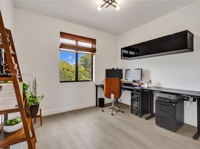 20540 NE 5th Pl, Miami FL 33179