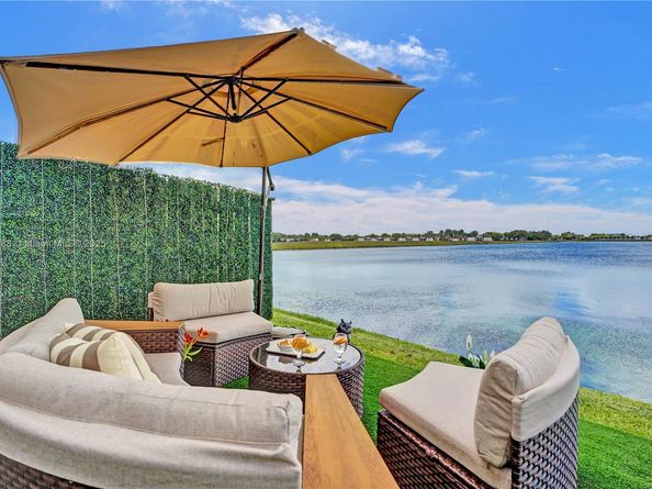 20540 NE 5th Pl, Miami FL 33179