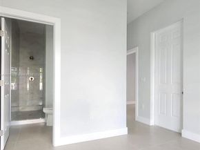 1212 NW 4th Ave, Fort Lauderdale FL 33311